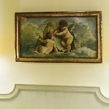 Hotel Caron De Beaumarchais Parigi