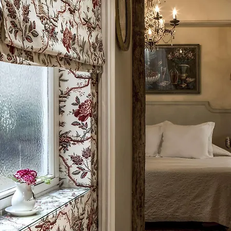 Caron De Beaumarchais Hotel Parigi