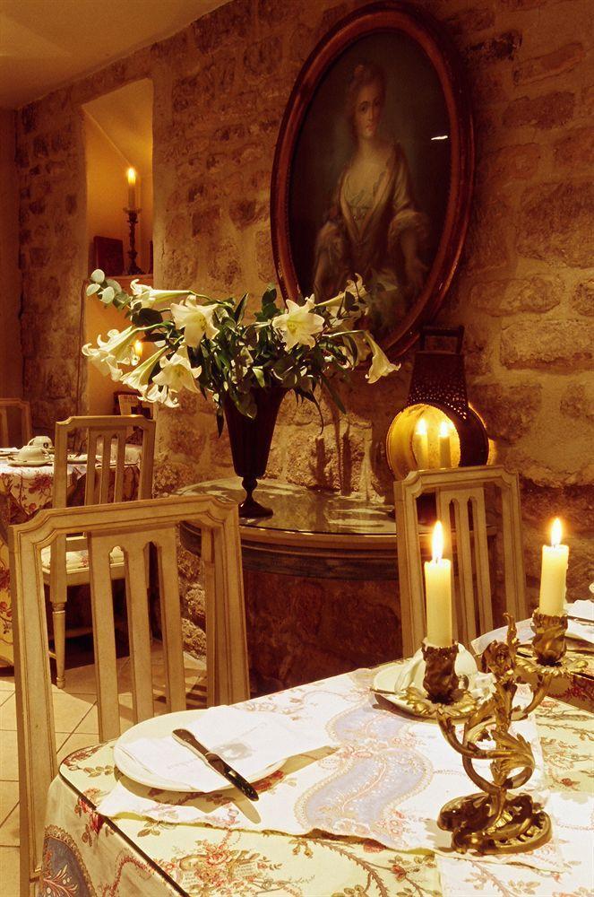 Hotel Caron De Beaumarchais