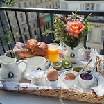 Hotel Caron De Beaumarchais