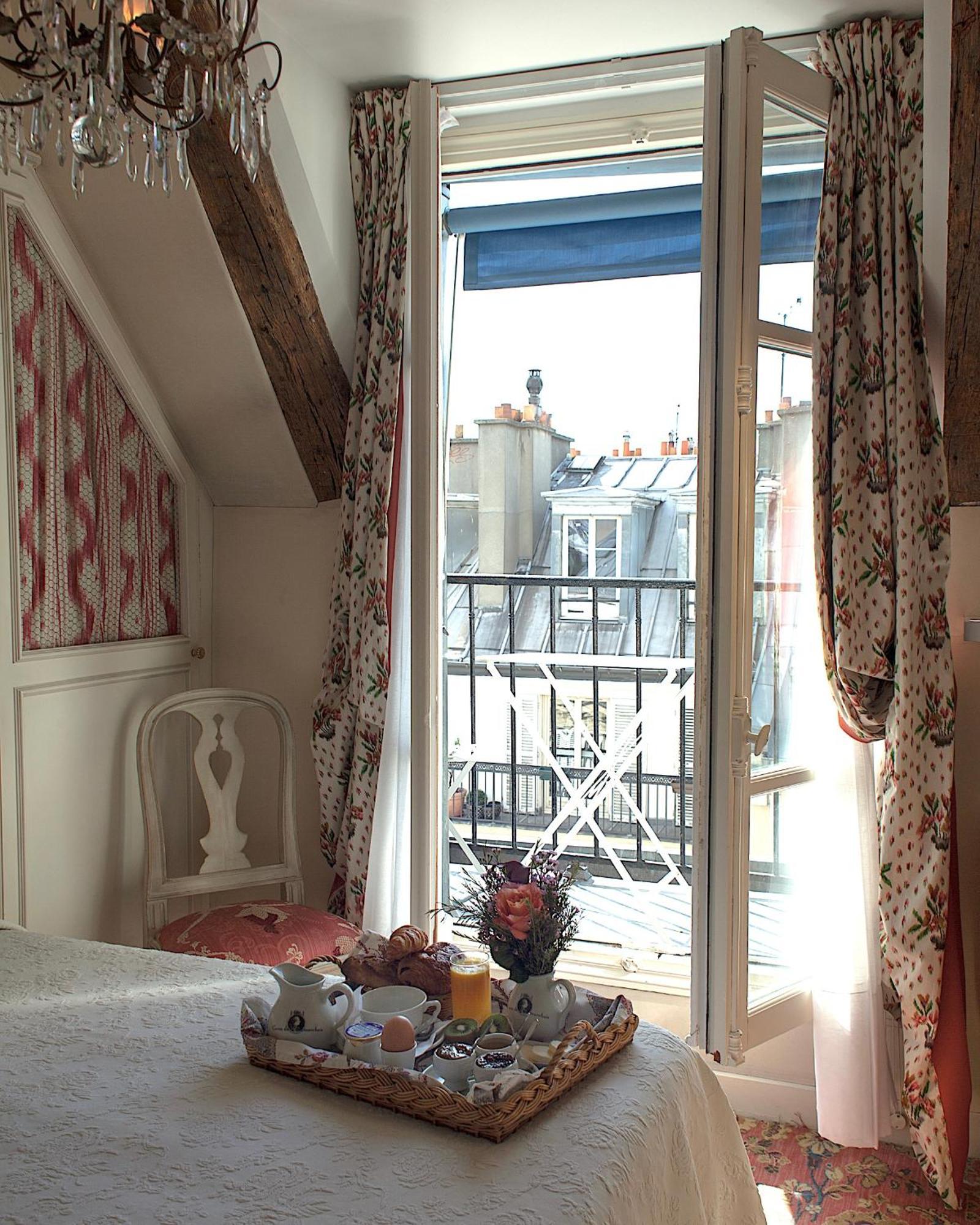 Hotel Caron De Beaumarchais 3*