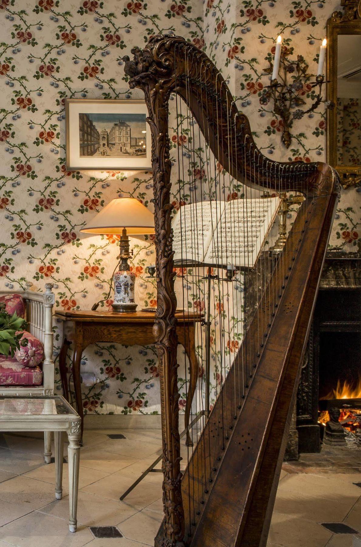 Caron De Beaumarchais Hotel Paris